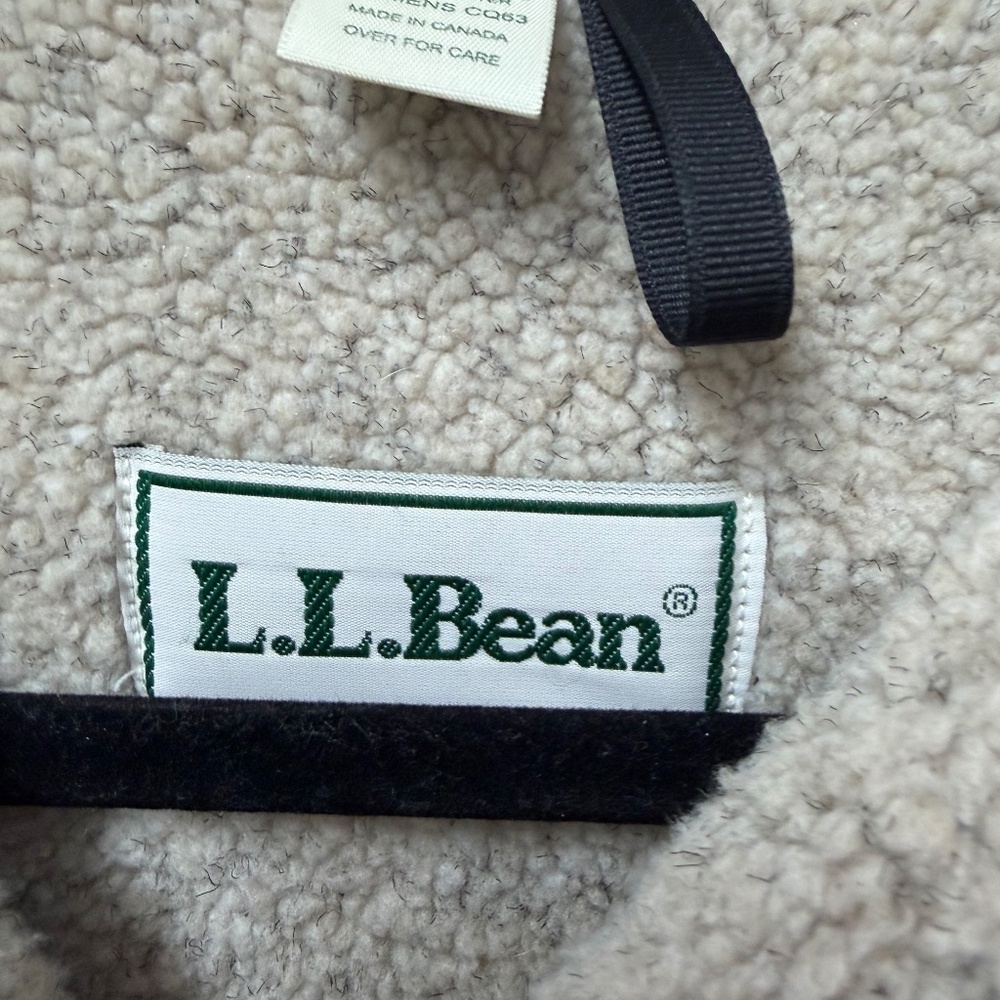 L.L. Bean Brown and Cream Fleece Vest - Picture 4 of 9